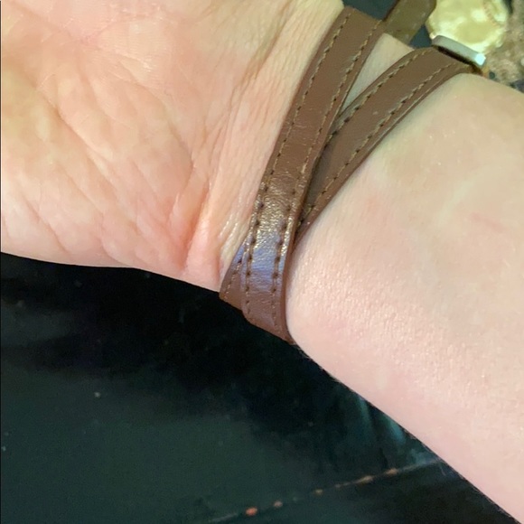 Urban outfitters wrap band watch - Picture 3 of 4